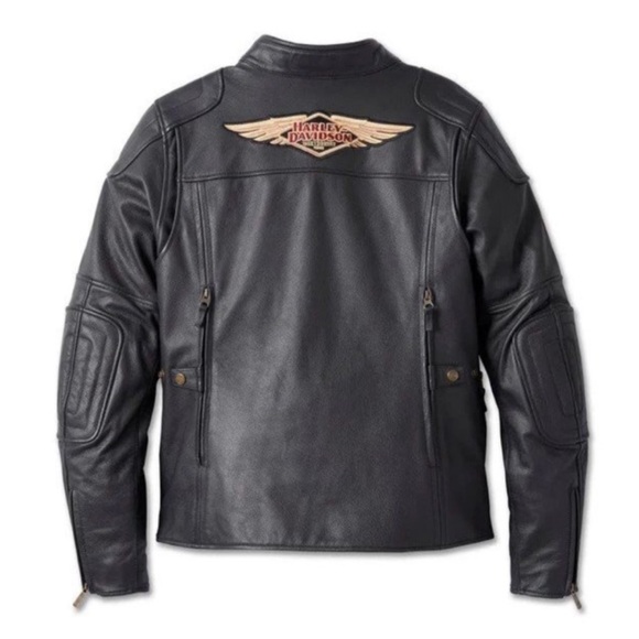Harley Davidson 120th Anniversary Nostalgia
Triple Vent Women's Leather Jacket - Picture 2 of 15